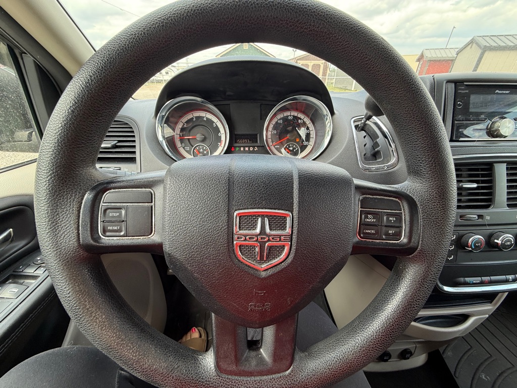 Photo 15 of this DODGE GRAND CARAVAN