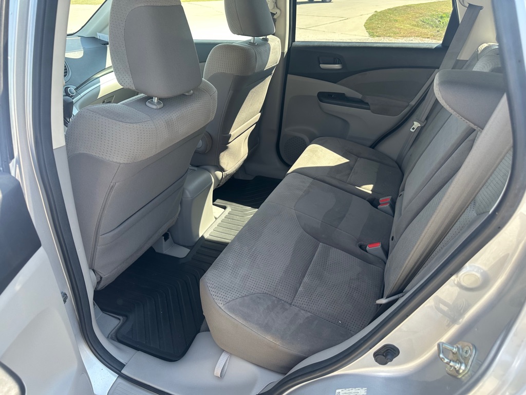 Photo 12 of this HONDA CR-V