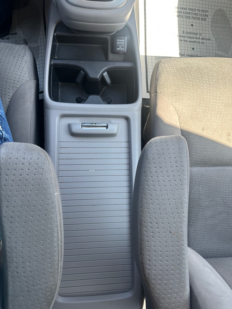 Photo 17 of this HONDA CR-V