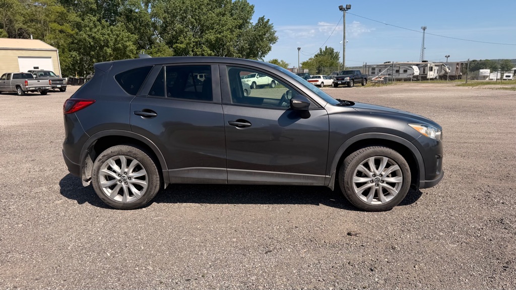 Photo 2 of this MAZDA CX-5