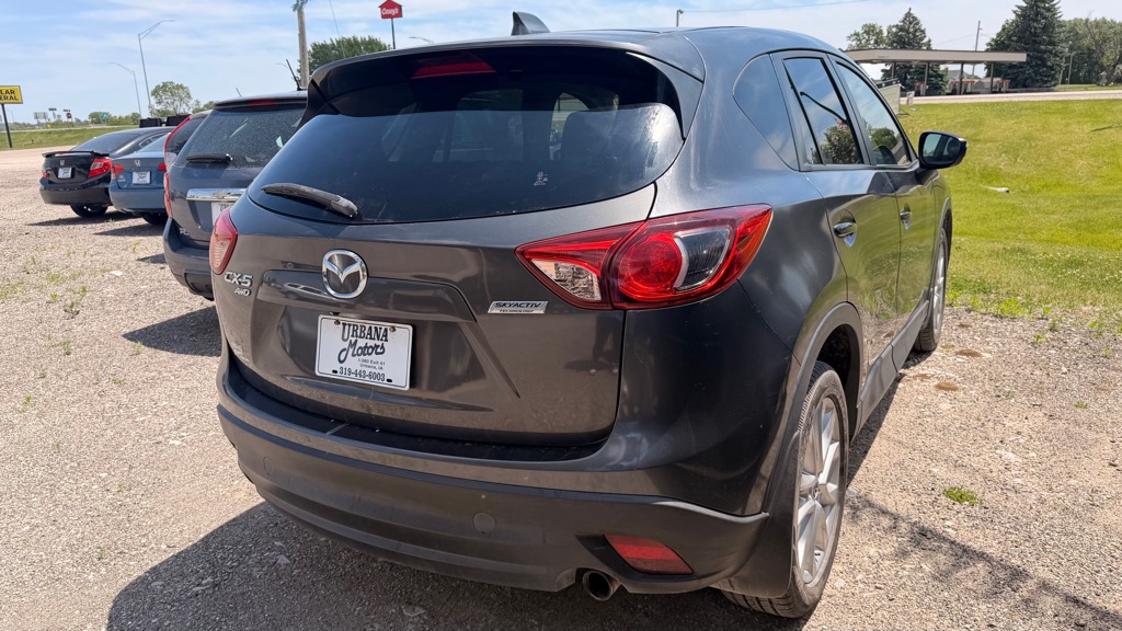 Photo 3 of this MAZDA CX-5