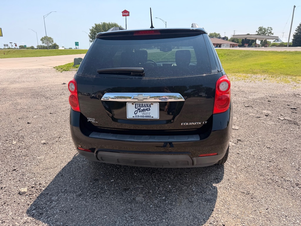 Photo 4 of this CHEVROLET EQUINOX