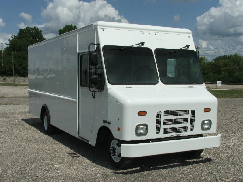 2010 FORD ECONOLINE E350 SUPER DUTY STRIPPED CHASS