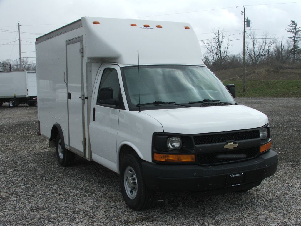 2014 CHEVROLET EXPRESS G3500 Cutaway for sale in Delaware OH!