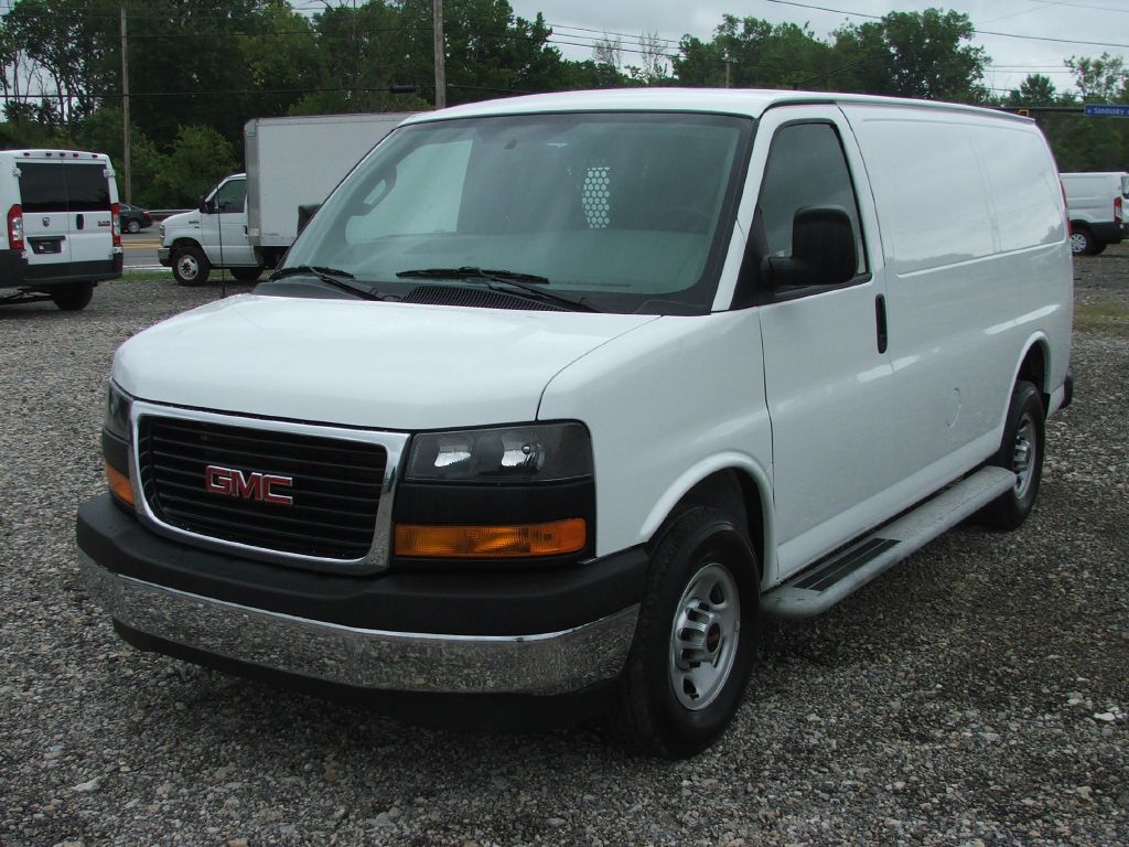 2017 GMC SAVANA G2500 for sale in Delaware OH!