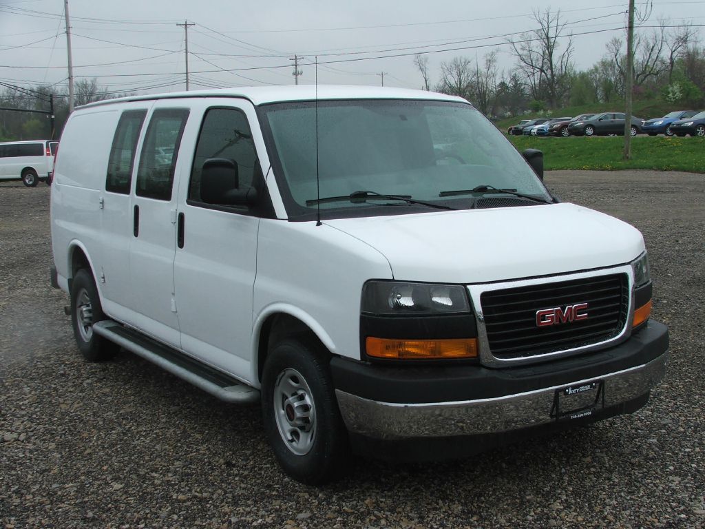 2017 GMC SAVANA G2500