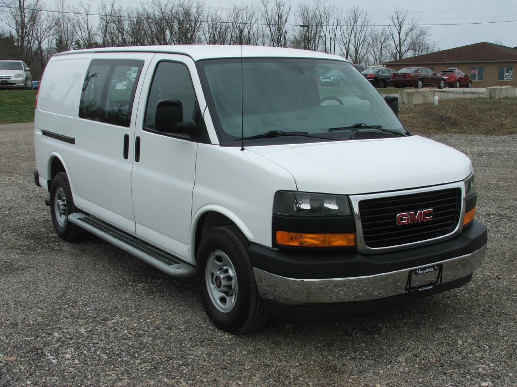 2017 GMC SAVANA G2500
