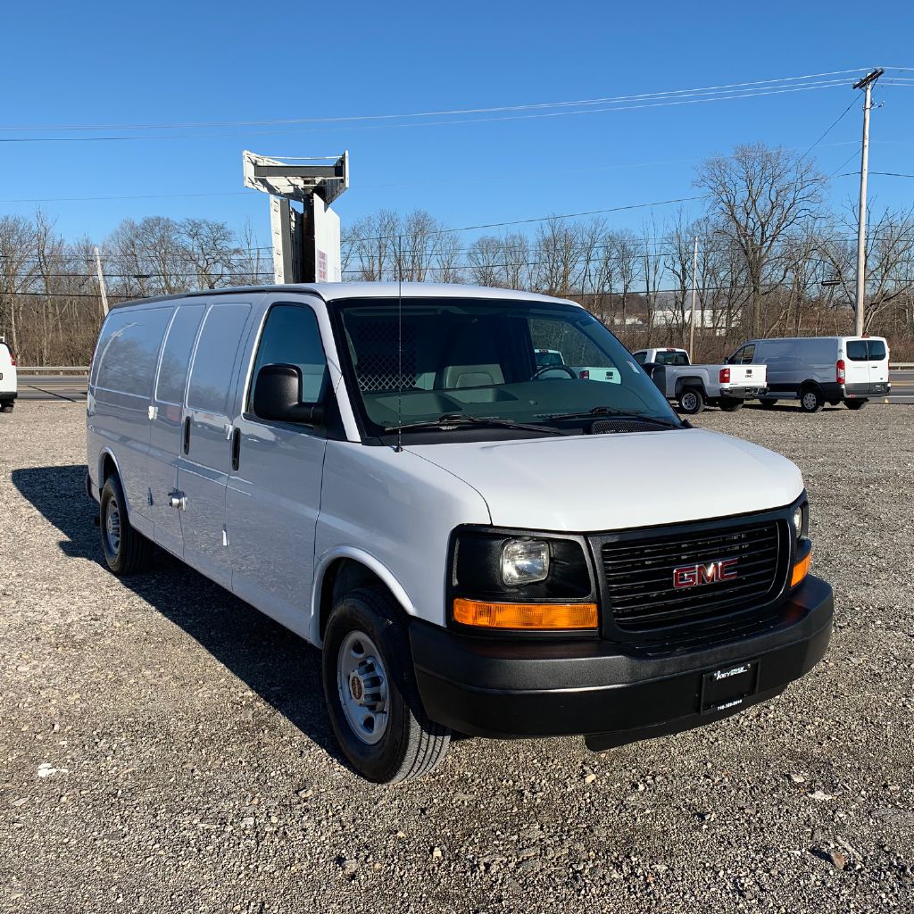 2013 GMC SAVANA G3500