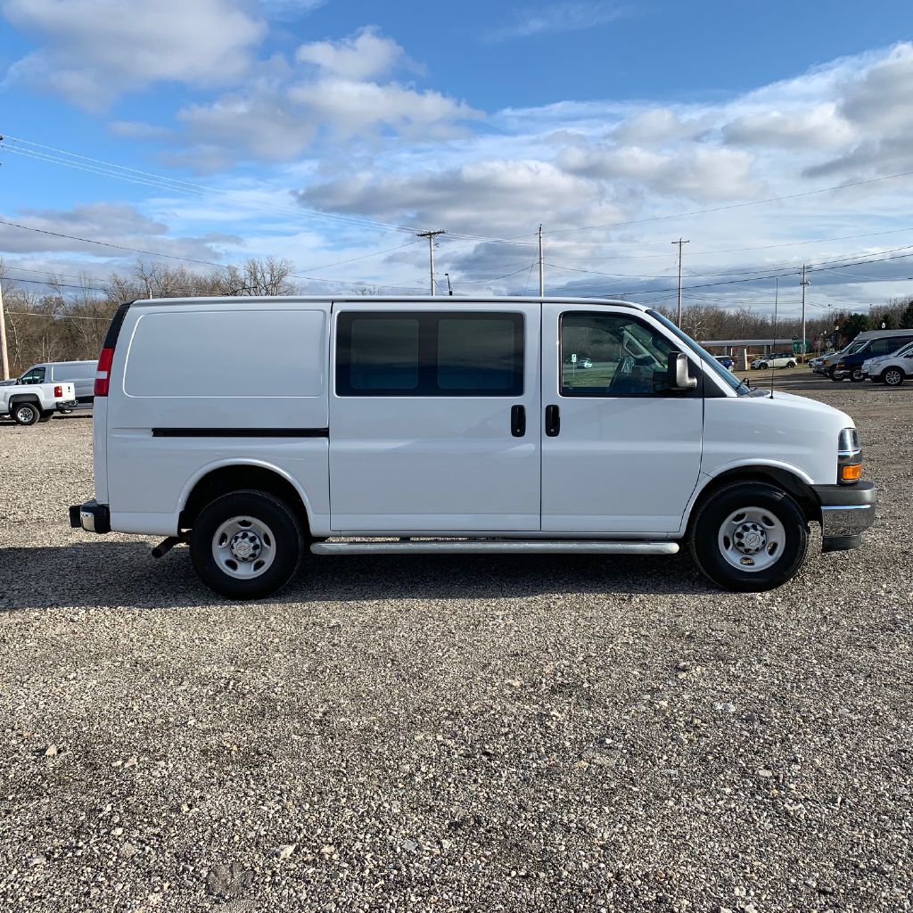 2018 CHEVROLET EXPRESS G2500 for sale in Delaware OH!