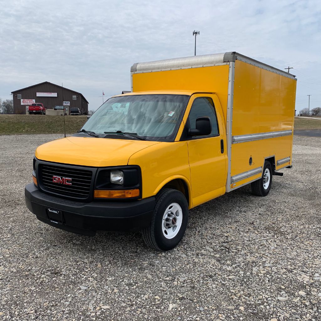 2014 GMC SAVANA 12' CUTAWAY G3500 for sale in Delaware OH!