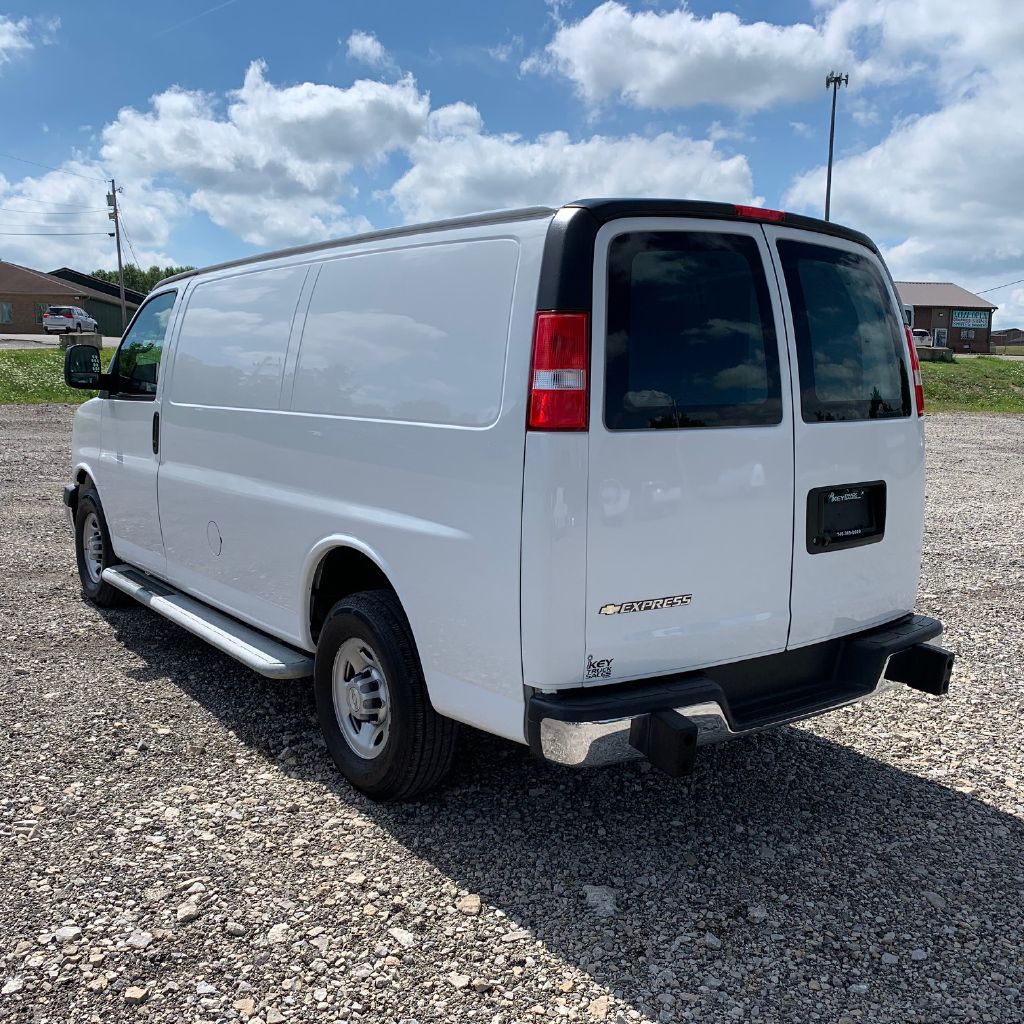 2018 CHEVROLET EXPRESS G2500 for sale in Delaware OH!