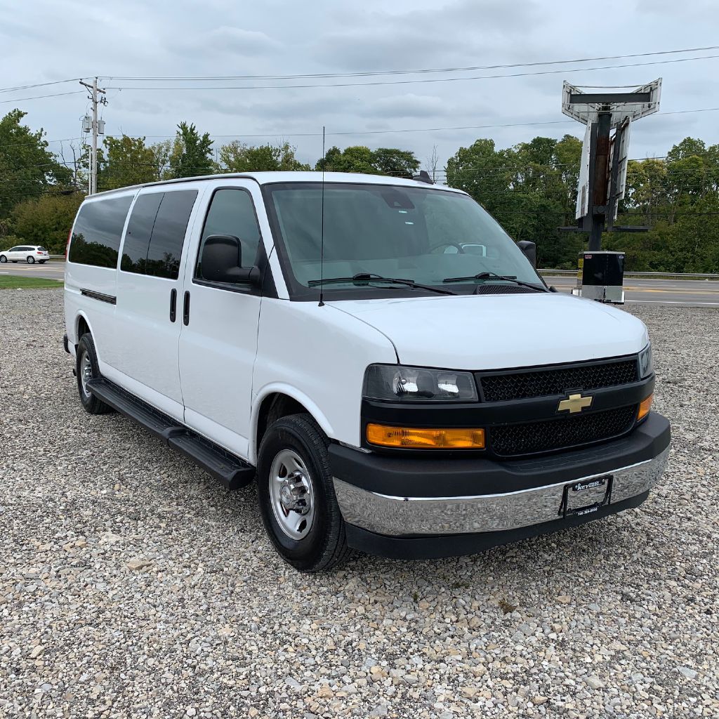 2019 CHEVROLET EXPRESS G3500 LT