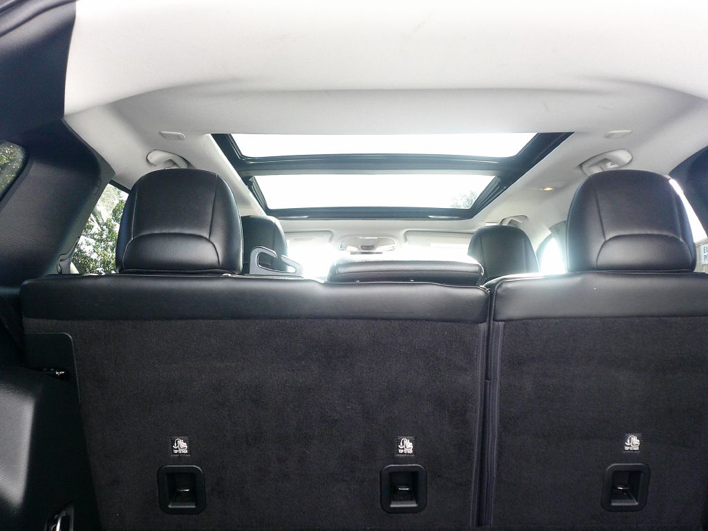 Photo 4 of this JEEP CHEROKEE