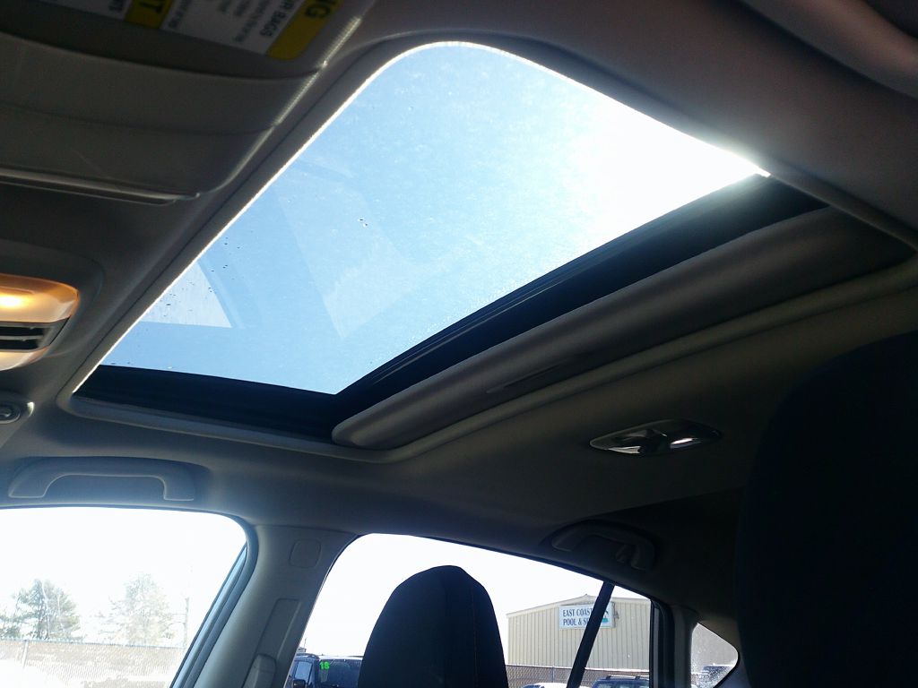 Photo 3 of this SUBARU CROSSTREK