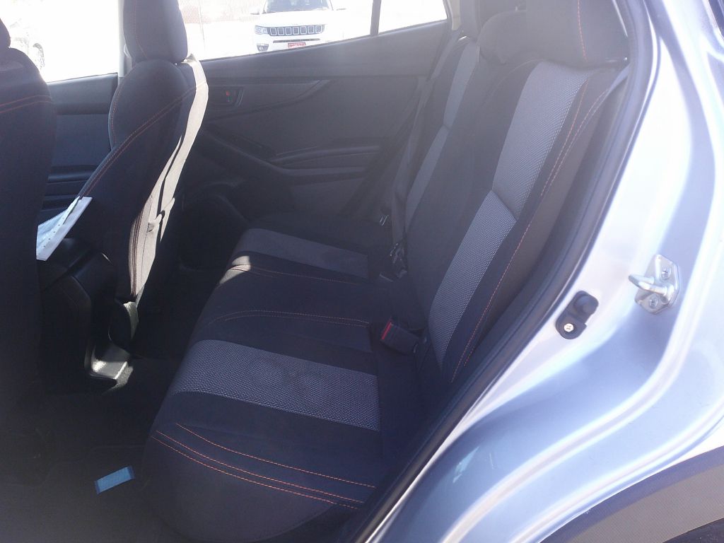 Photo 4 of this SUBARU CROSSTREK