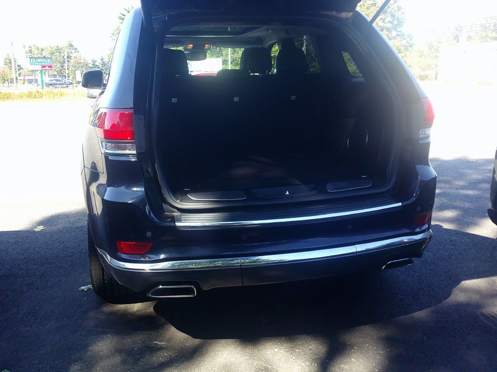 Photo 5 of this JEEP GRAND CHEROKEE