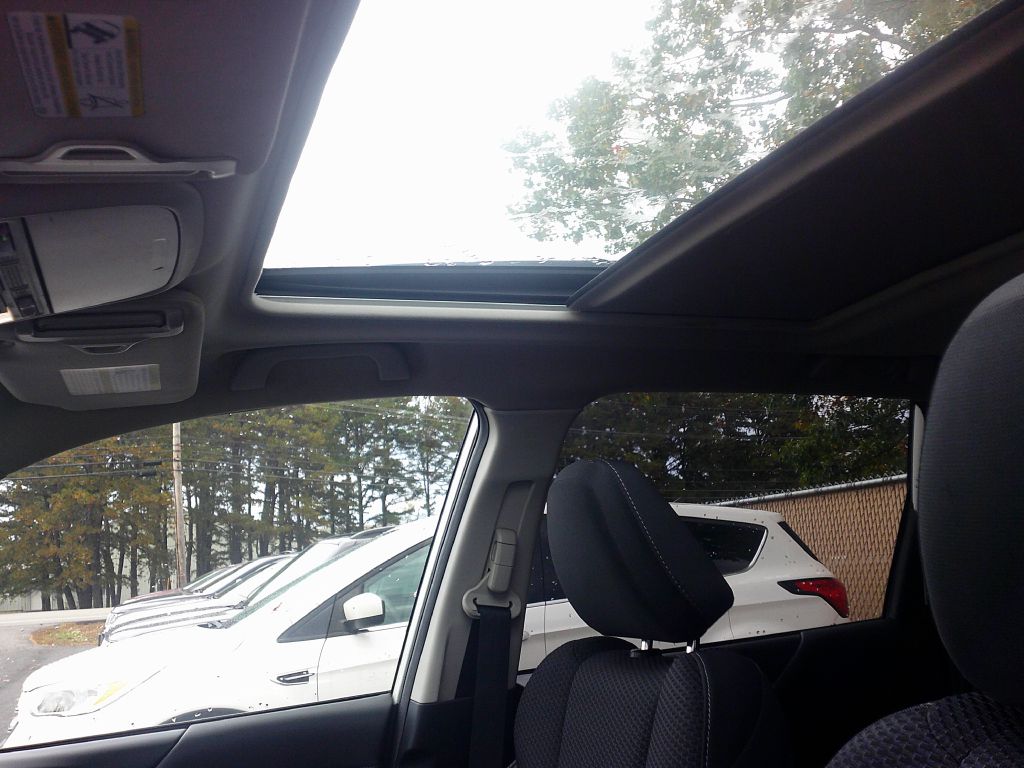 Photo 3 of this SUBARU FORESTER