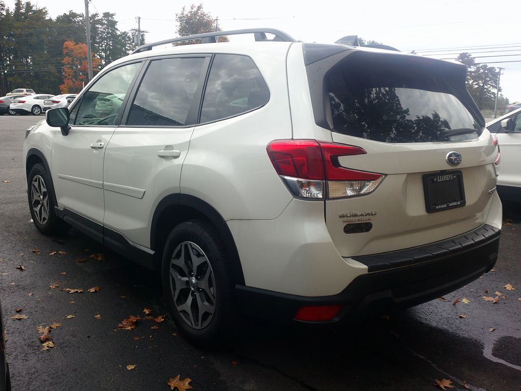 Photo 6 of this SUBARU FORESTER