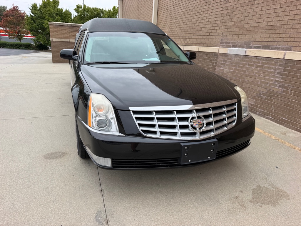 Photo 11 of this CADILLAC PROFESSIONAL CH