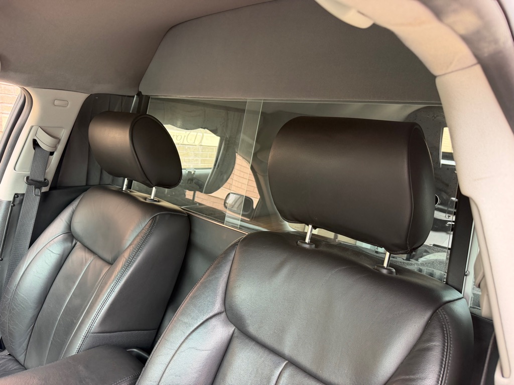 Photo 14 of this CADILLAC PROFESSIONAL CH