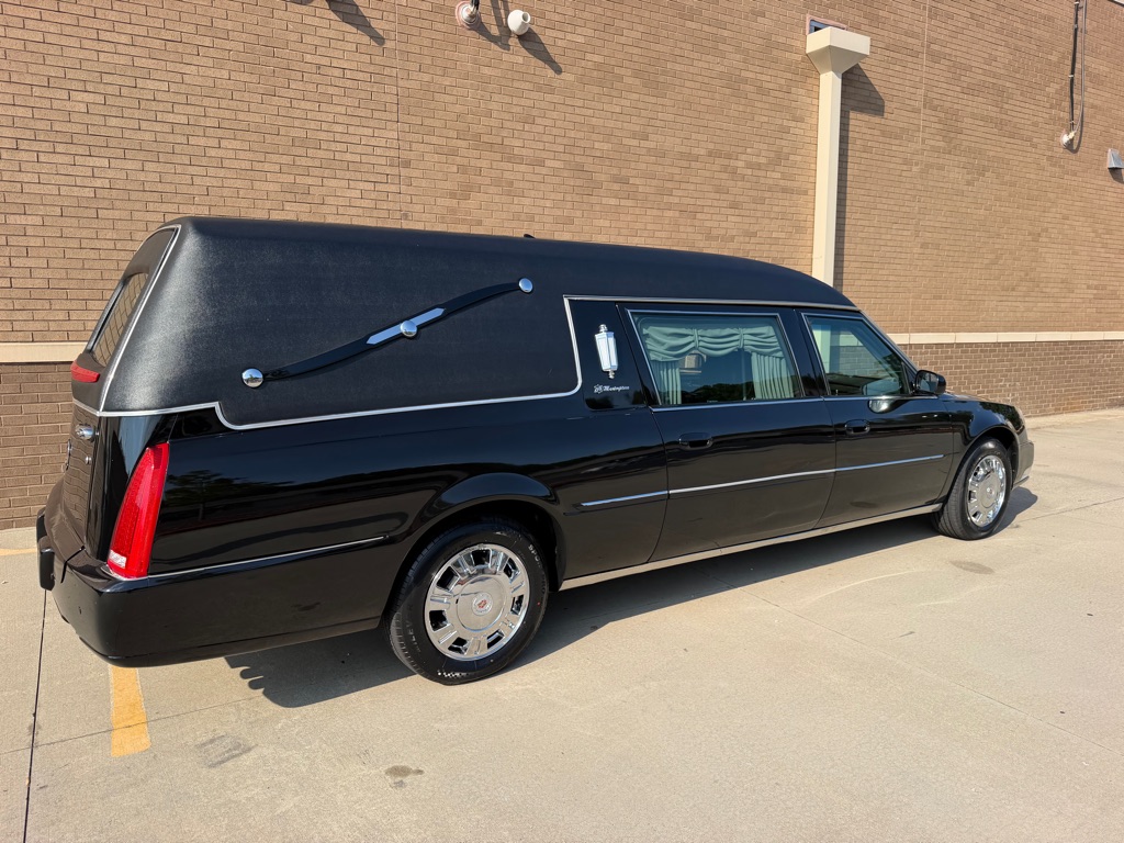 Photo 5 of this CADILLAC PROFESSIONAL CH