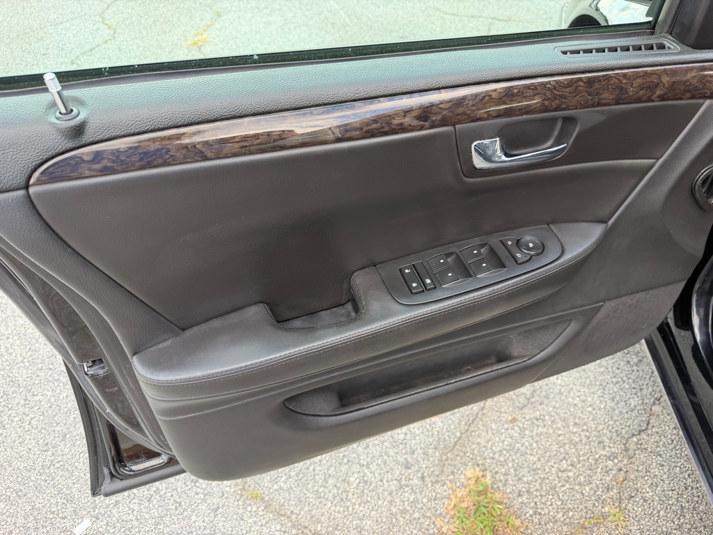 Photo 17 of this CADILLAC PROFESSIONAL CH