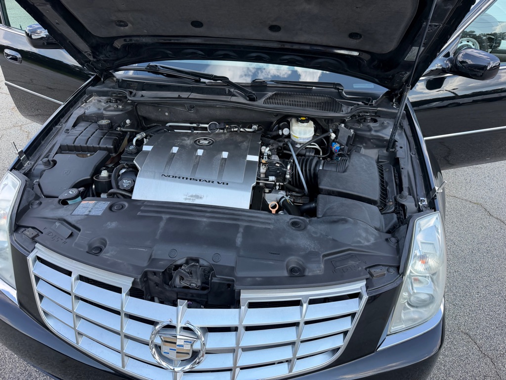 Photo 31 of this CADILLAC PROFESSIONAL CH