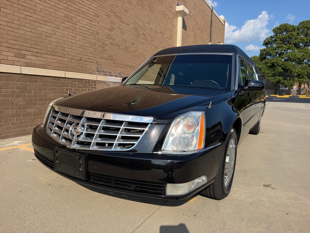Photo 14 of this CADILLAC PROFESSIONAL CH