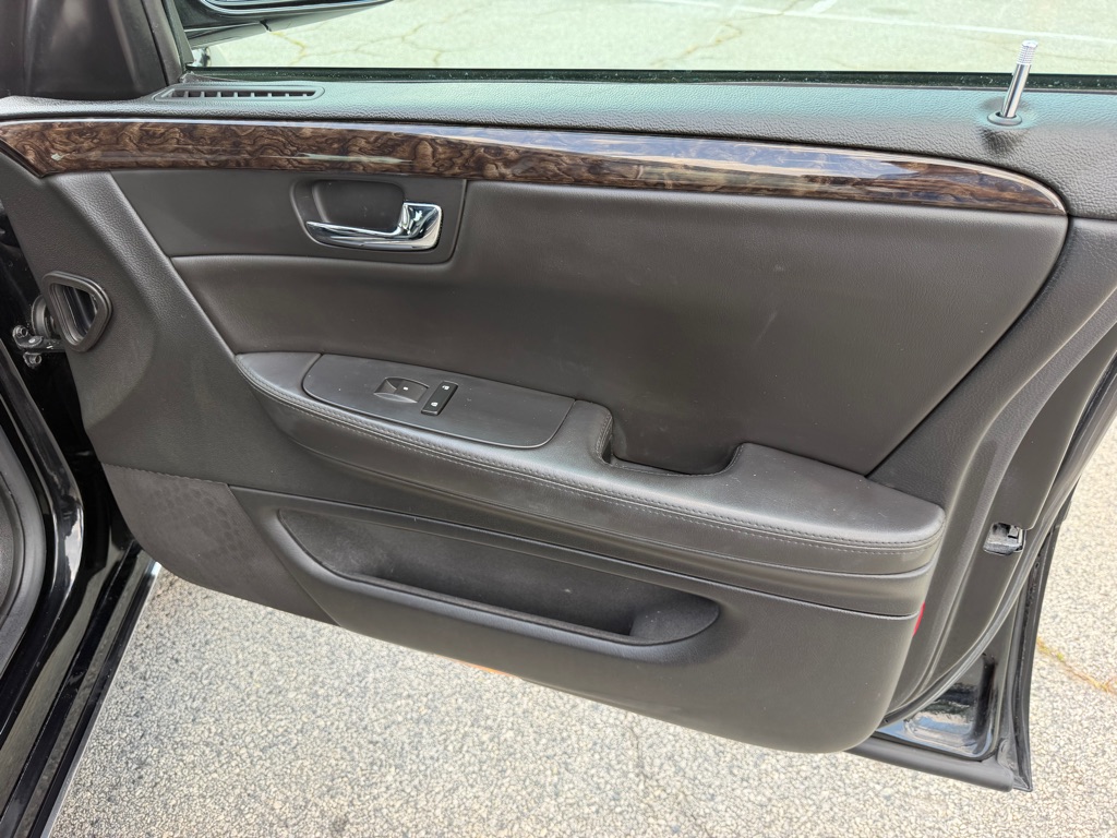 Photo 29 of this CADILLAC PROFESSIONAL CH