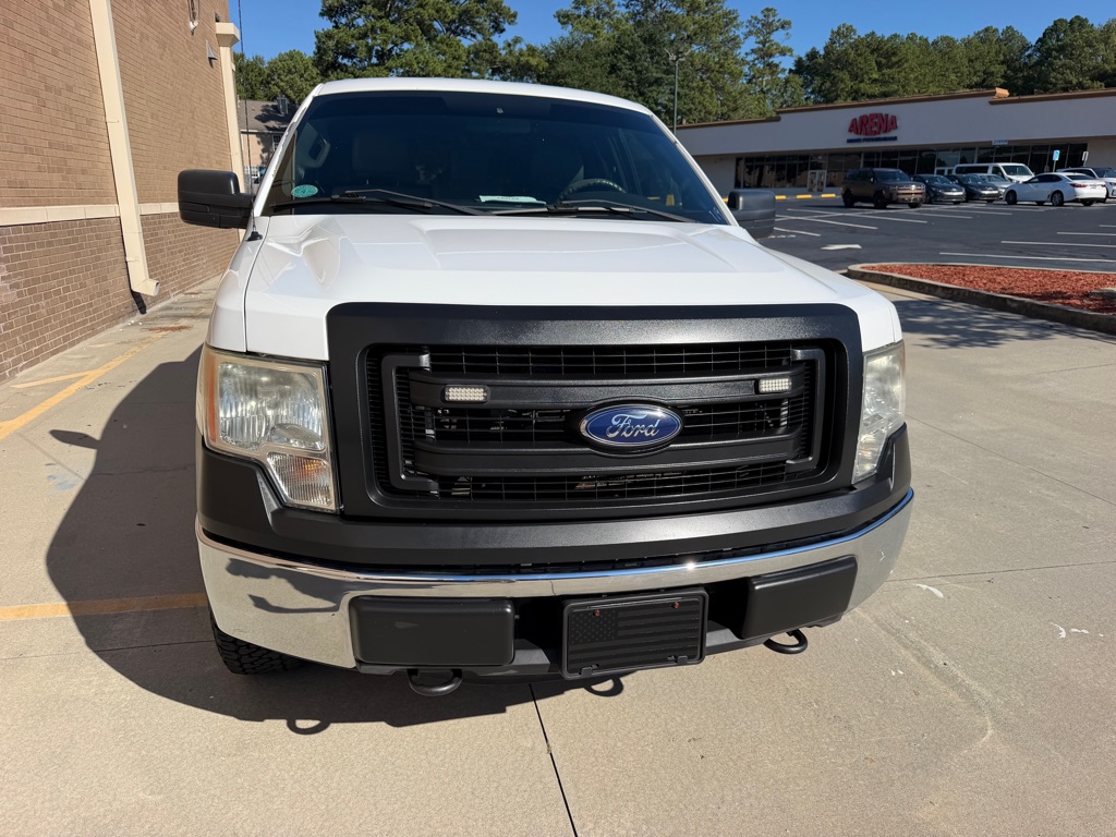 Photo 9 of this FORD F150 SC 4X4