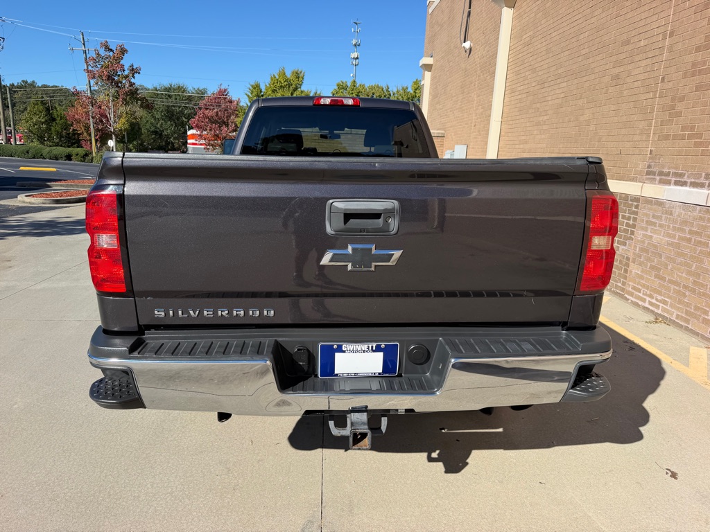 Photo 7 of this CHEVROLET SILVERADO 2500