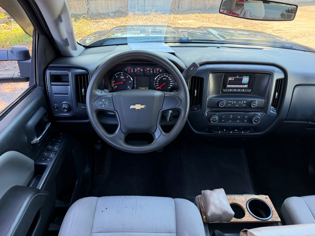 Photo 19 of this CHEVROLET SILVERADO 2500