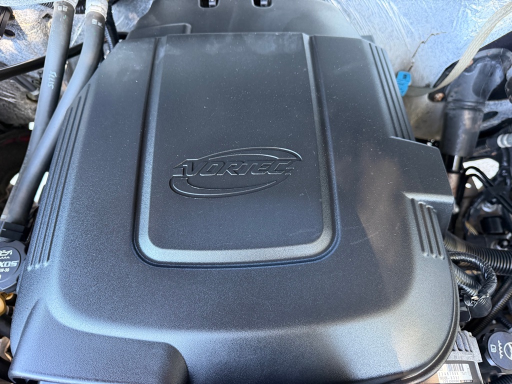 Photo 23 of this CHEVROLET SILVERADO 2500