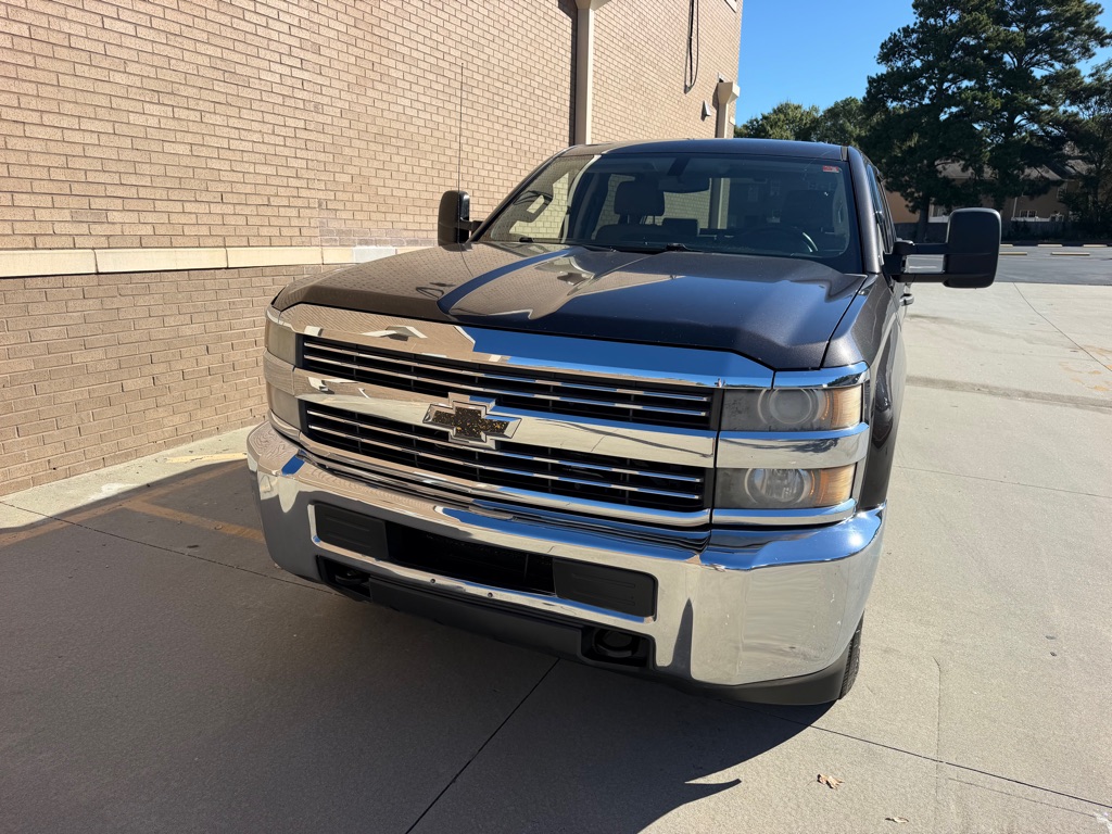 Photo 8 of this CHEVROLET SILVERADO 2500