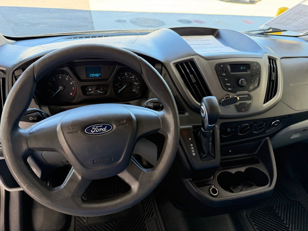 Photo 17 of this FORD TRANSIT T-150