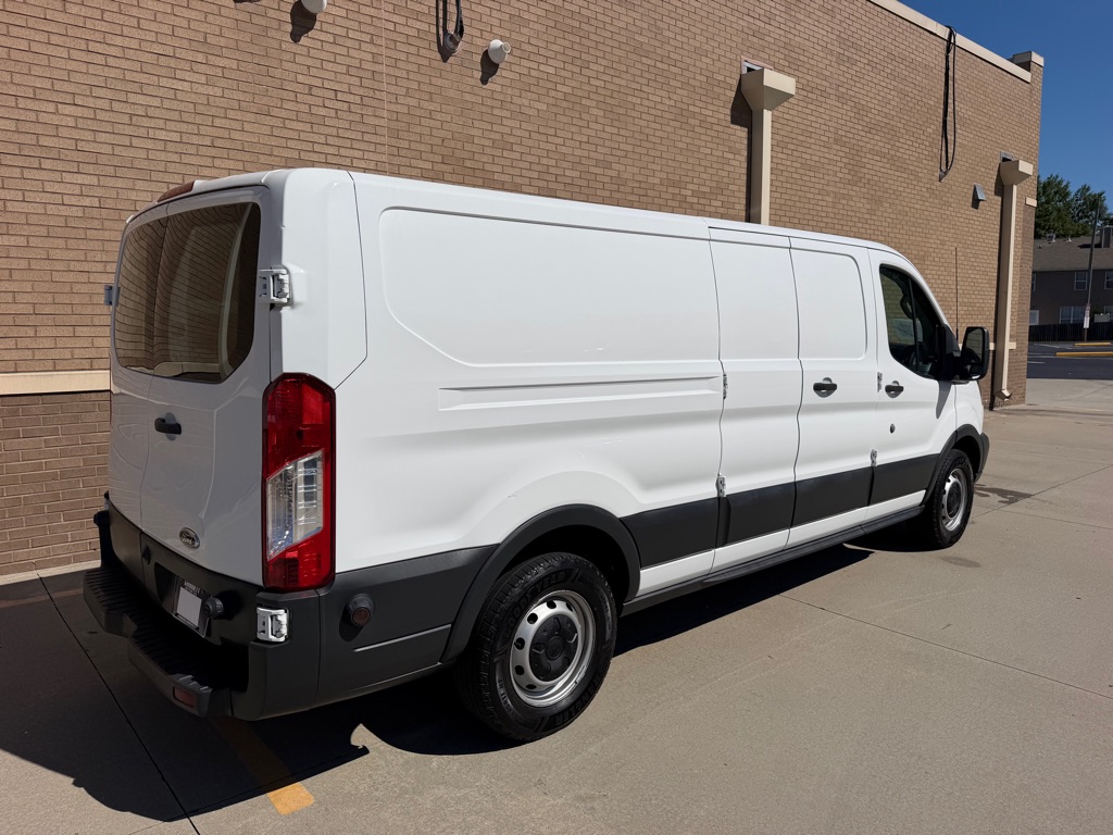 2018 FORD TRANSIT T-150