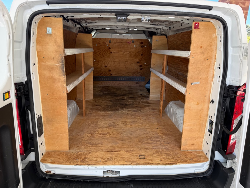 Photo 20 of this FORD TRANSIT T-150