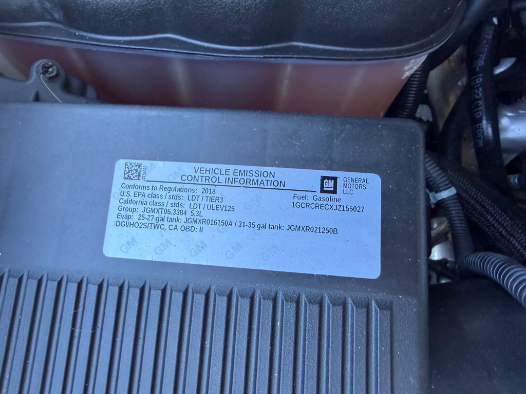 Photo 26 of this CHEVROLET SILVERADO LT