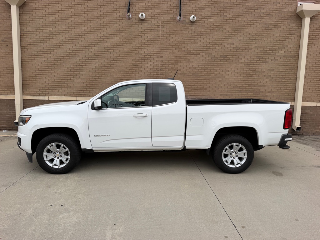Photo 11 of this CHEVROLET COLORADO LT