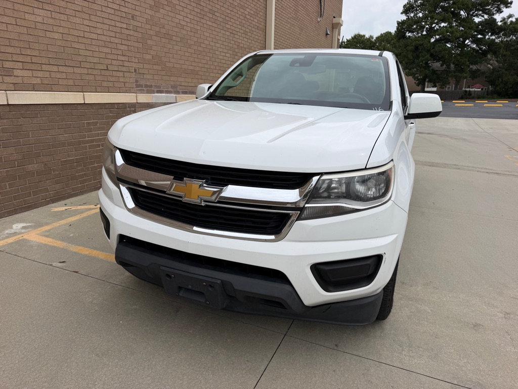 Photo 7 of this CHEVROLET COLORADO LT