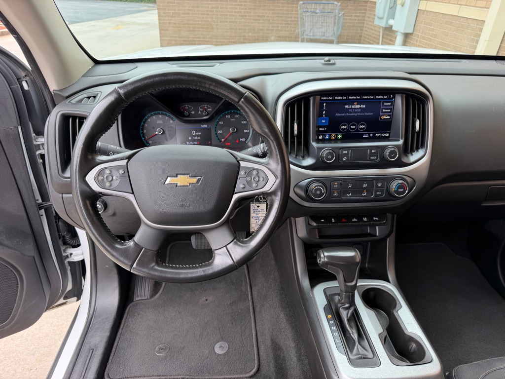 Photo 17 of this CHEVROLET COLORADO LT