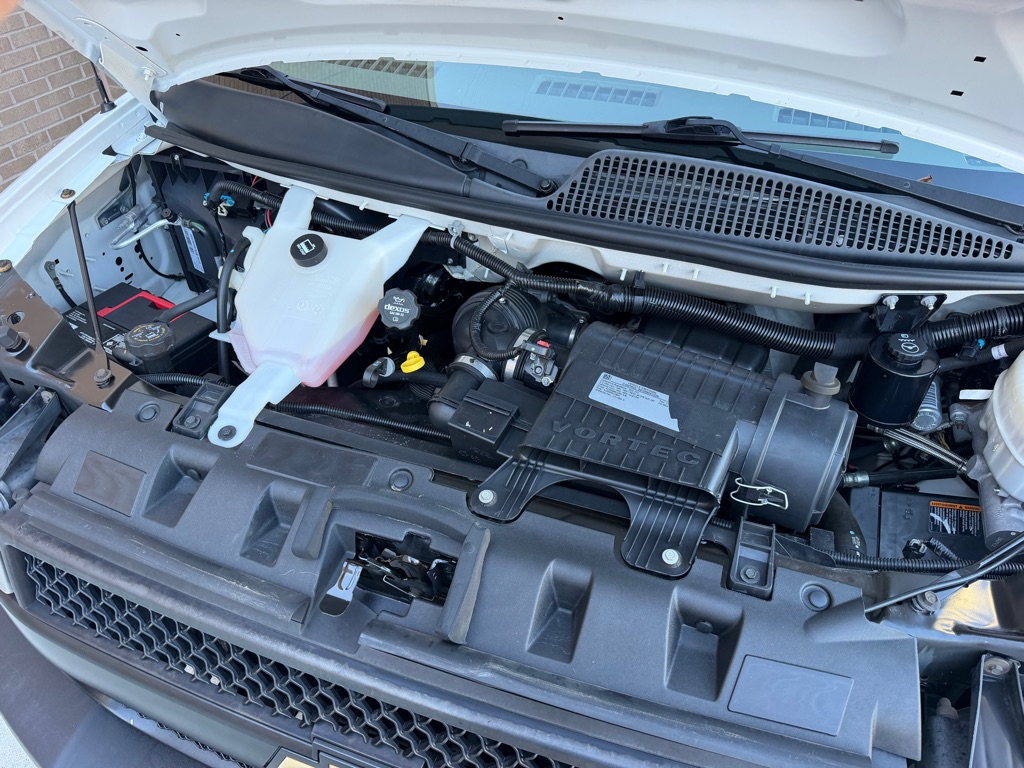 Photo 24 of this CHEVROLET EXPRESS G2500