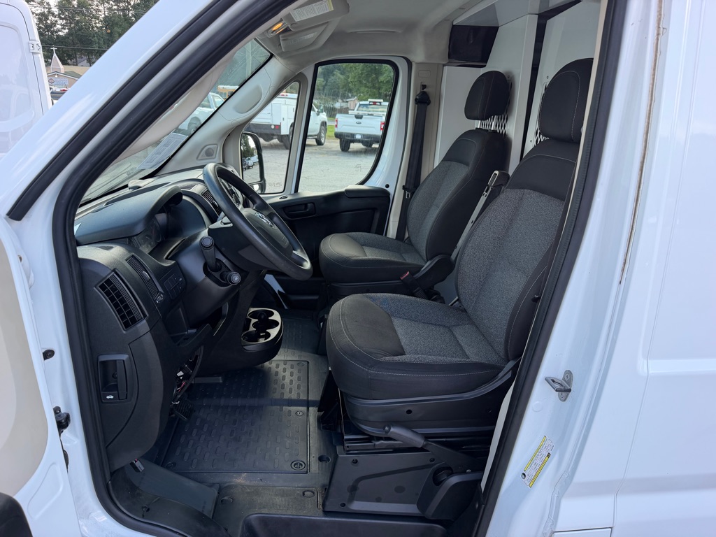 Photo 15 of this RAM PROMASTER 1500