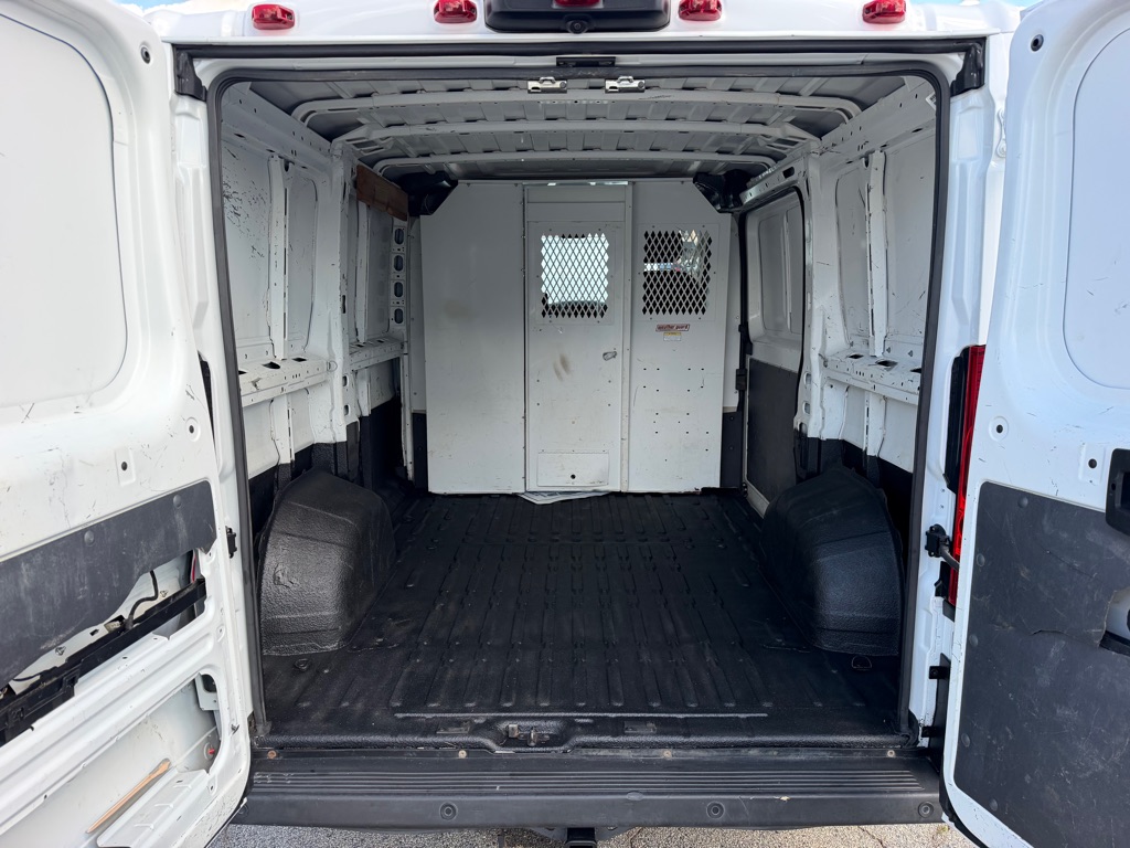 Photo 25 of this RAM PROMASTER 1500
