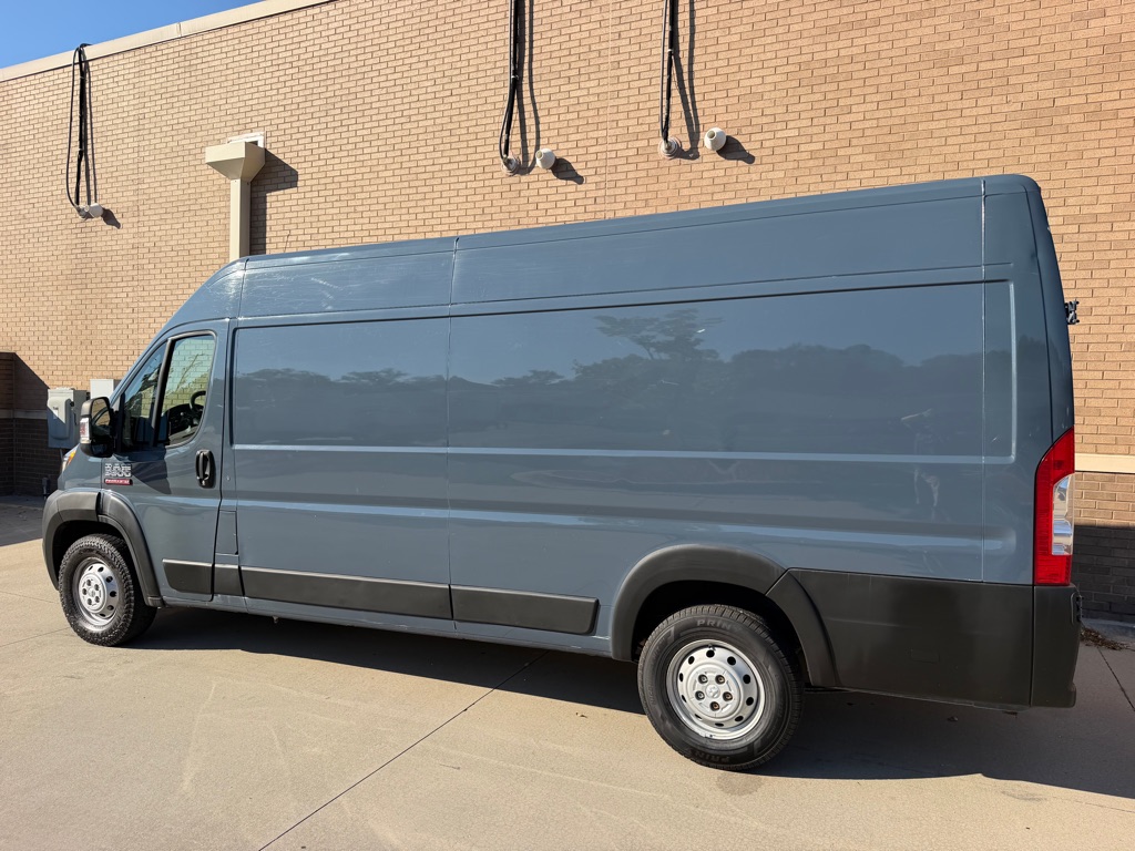 Photo 7 of this RAM PROMASTER 3500
