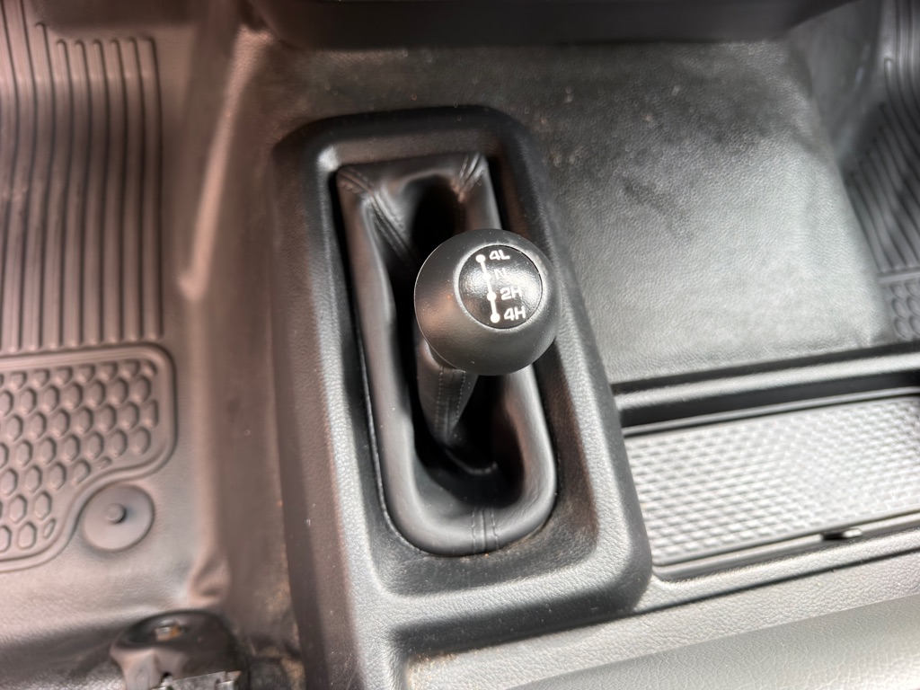 Photo 22 of this RAM 2500 6.4 HEMI