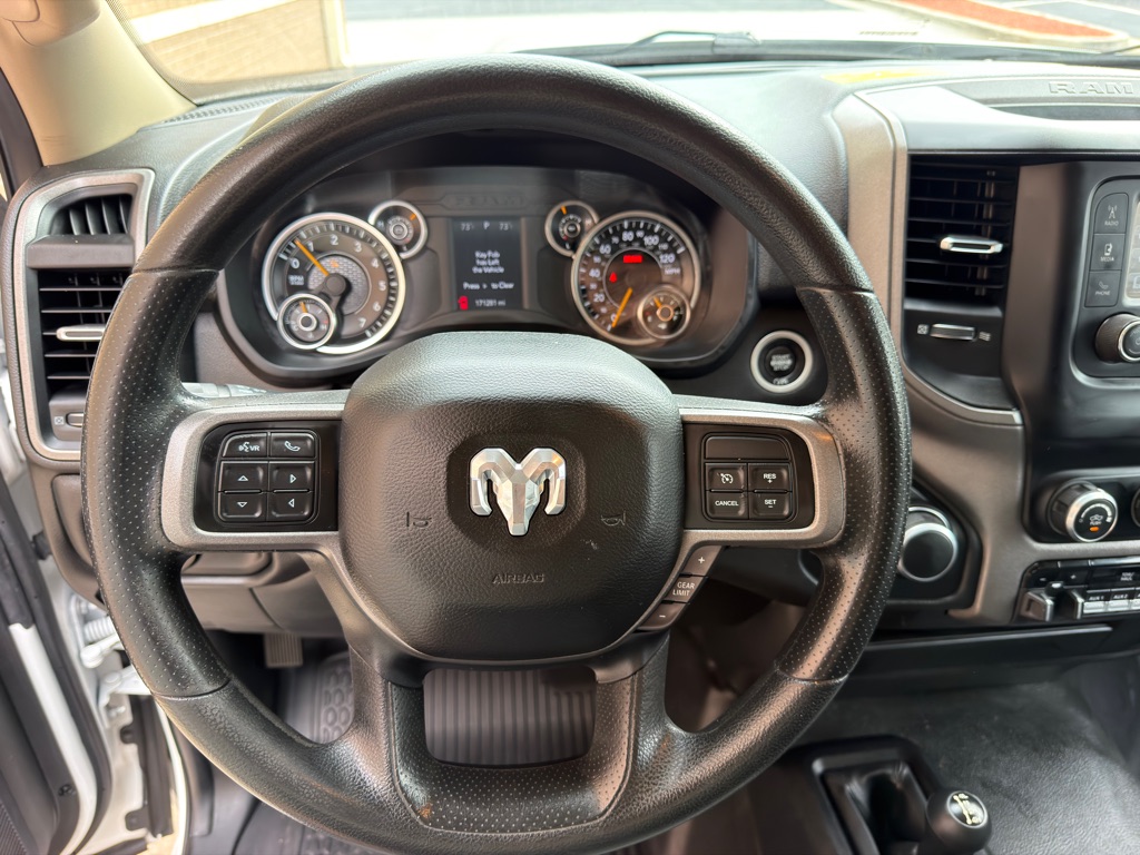 Photo 20 of this RAM 2500 6.4 HEMI