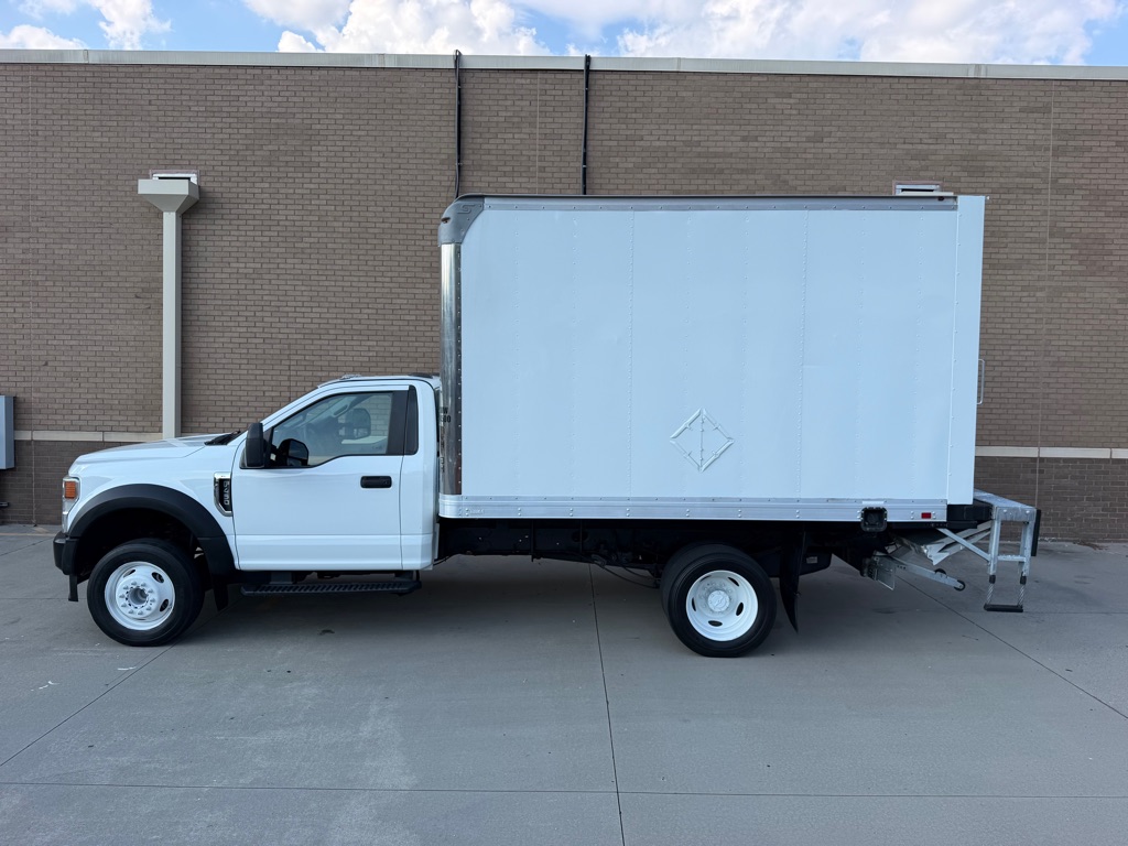 Photo 9 of this FORD F450 BOX