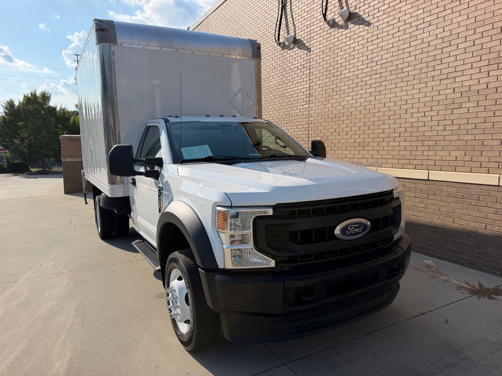 Photo 7 of this FORD F450 BOX