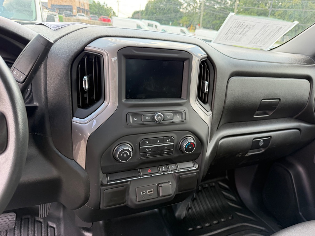 Photo 20 of this CHEVROLET SILVERADO 2500